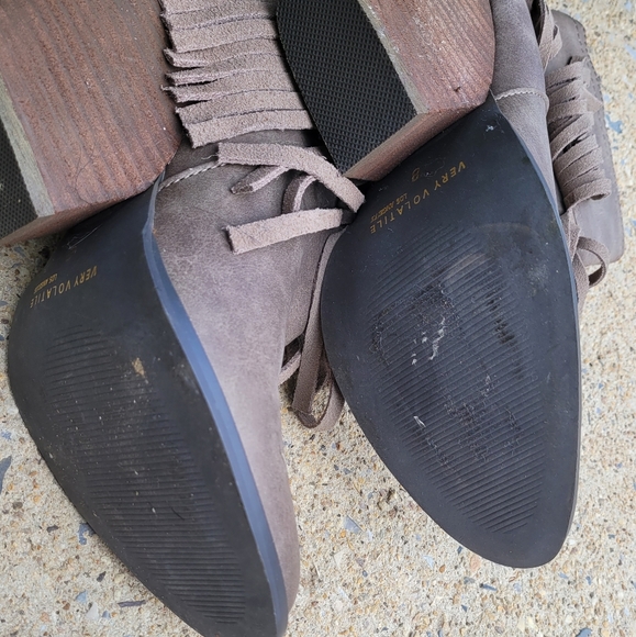 Womens Fringe chunk heel boot sz 8 - Picture 4 of 4